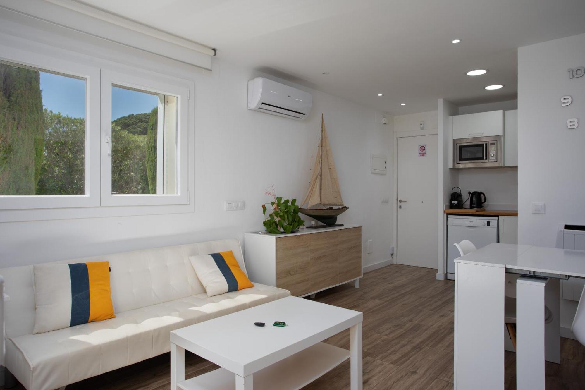 Amb Piscina I Aparcament - Baixos Amb Jardinet Appartement *